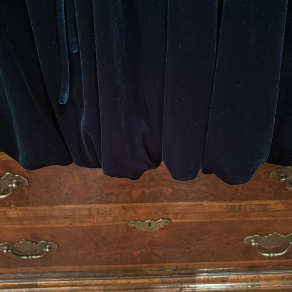 Nicola Bathie for Antonio Melani Velvet Dress. 17 inches pit to pit. - Picture 5 of 6